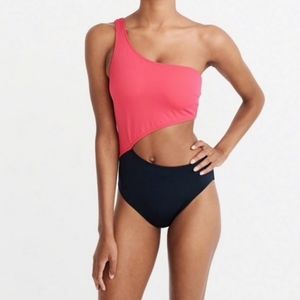 Abercrombie & Fitch One Piece Swim